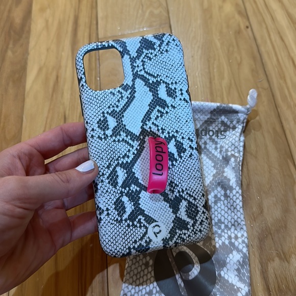 Loopy Case - Picture 2 of 3